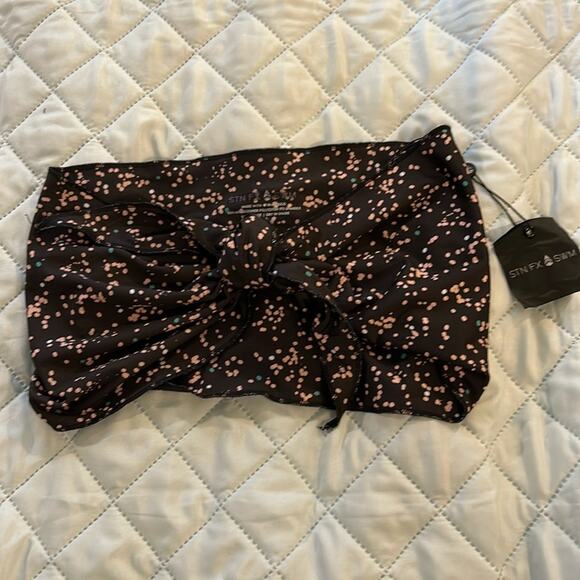NWT Stone Fox Swim confetti dot Anini tie front bandeau top and bikini bottom - Picture 2 of 10